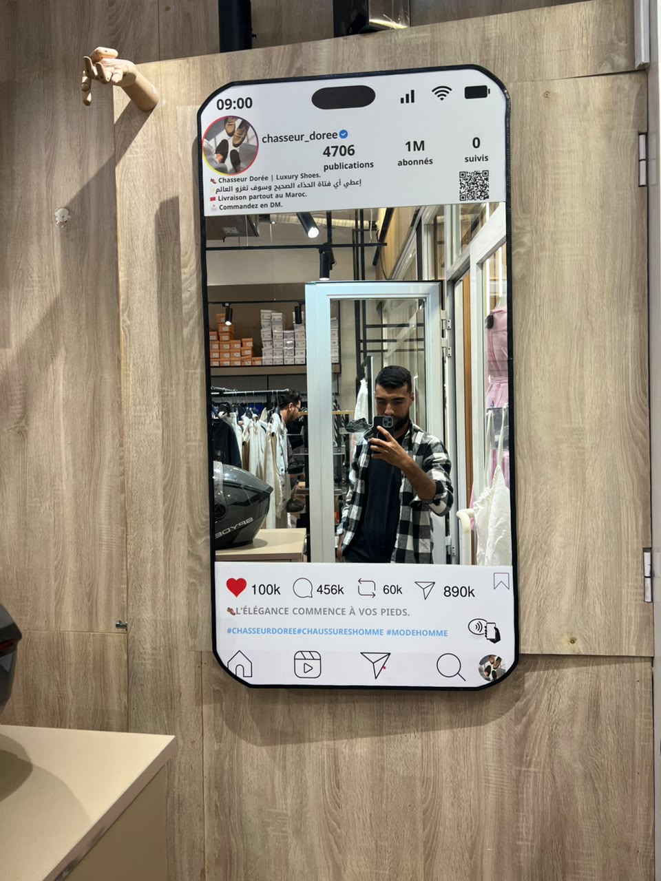 Miroir LED Instagram personnalisé | QR Code & NFC | NexyDecor